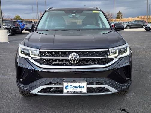 2024 Volkswagen Taos 1.5T SEL