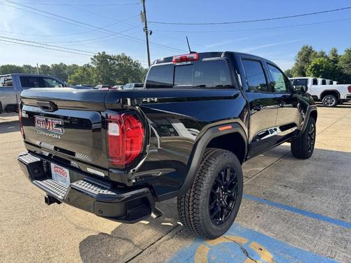 2025 GMC Canyon 4WD Elevation