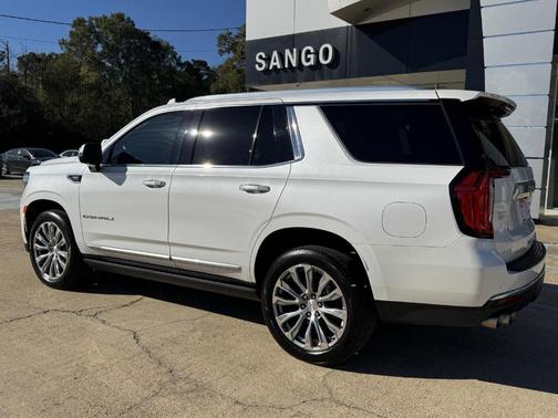 2022 GMC Yukon Denali