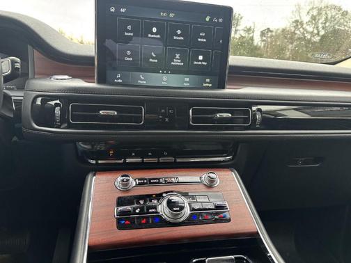 2022 Lincoln Aviator Reserve AWD