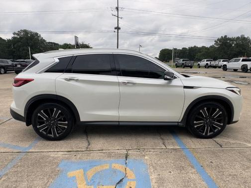 2021 INFINITI QX50 Luxe