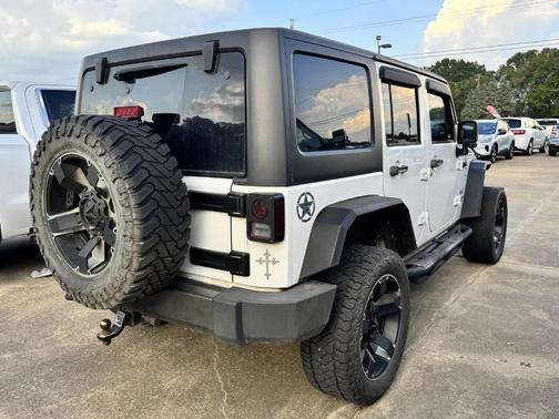 2014 Jeep Wrangler Unlimited Freedom Edition