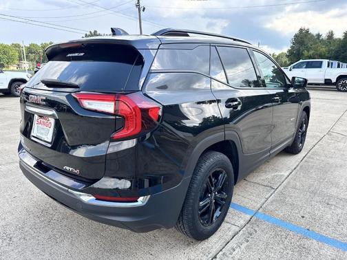 2023 GMC Terrain AT4