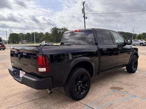 2024 RAM 1500 Classic SLT