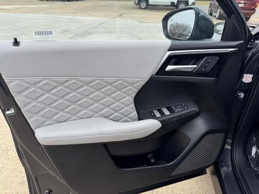 2024 Mitsubishi Outlander SEL