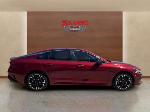 2024 Kia K5 GT-Line