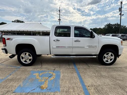 2012 GMC Sierra 2500 Denali