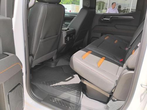 Summit White 2026 GMC Sierra 1500 AT4