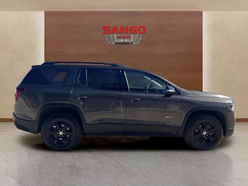 2020 GMC Acadia AT4
