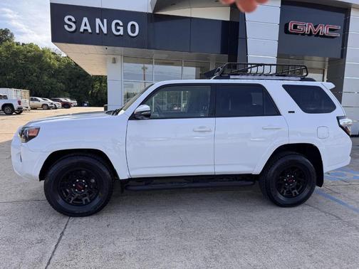 2023 Toyota 4Runner SR5 Premium