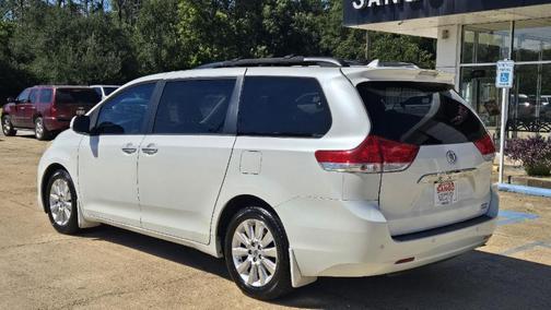 2011 Toyota Sienna Limited