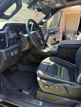 2025 GMC Sierra 2500 AT4X