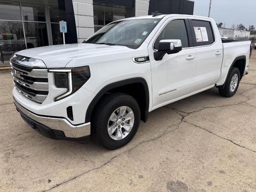 2024 GMC Sierra 1500 SLE