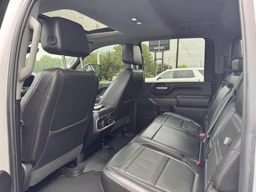 2023 GMC Sierra 2500 Denali