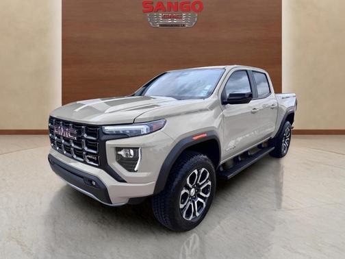2023 GMC Canyon AT4