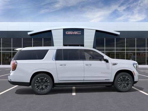 Summit White 2026 GMC Yukon XL Elevation