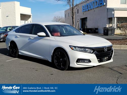 Photo 1 of 3 of 2020 Honda Accord