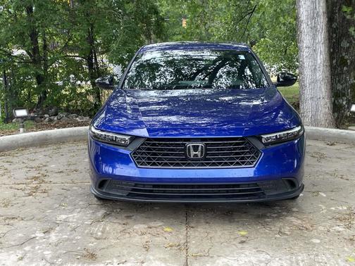 Still Night Pearl 2024 Honda Accord Hybrid