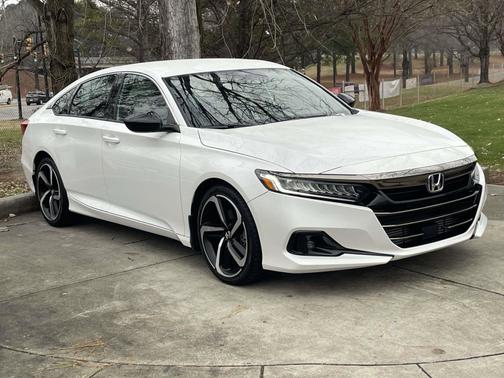 2022 Honda Accord 
