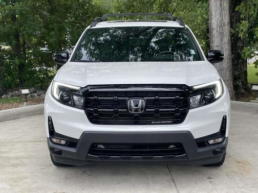 Platinum White Pearl 2025 Honda Ridgeline