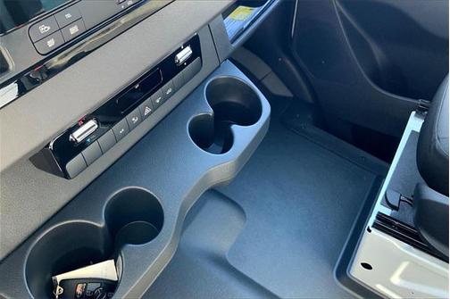 2025 Mercedes-Benz Sprinter 2500 High Roof