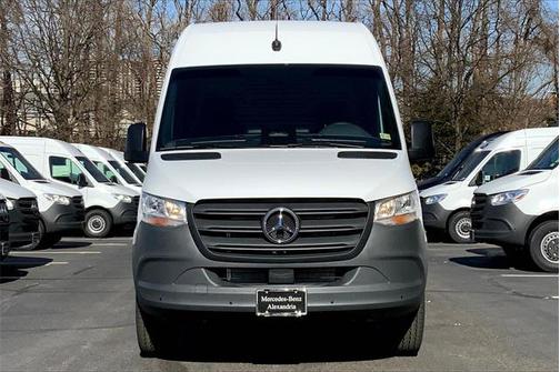 2025 Mercedes-Benz Sprinter 2500 High Roof