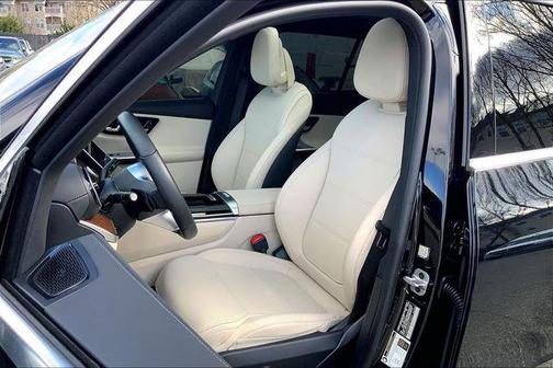 2024 Mercedes-Benz GLC 300 4MATIC