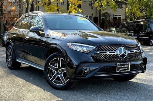 2025 Mercedes-Benz GLC 300 4MATIC