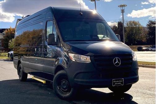 2025 Mercedes-Benz Sprinter 2500 High Roof