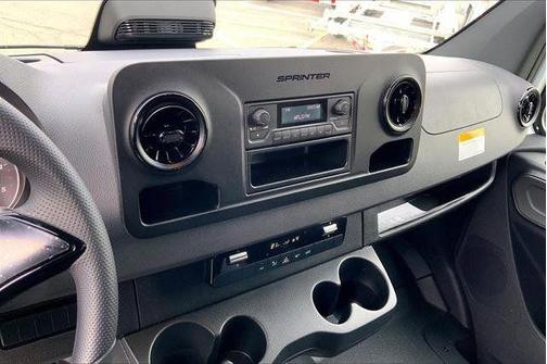 2026 Mercedes-Benz Sprinter 2500 Cargo 170 WB