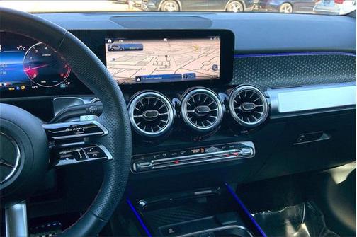 2024 Mercedes-Benz GLB 250 4MATIC