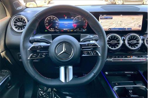 2024 Mercedes-Benz GLB 250 4MATIC