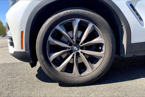 White Metallic 2019 BMW X3 xDrive30i