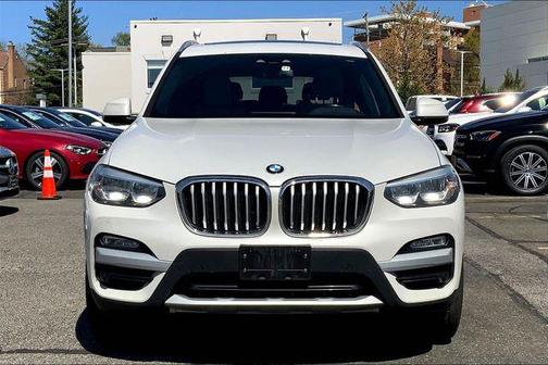 White Metallic 2019 BMW X3 xDrive30i