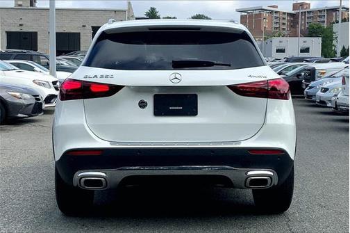 2025 Mercedes-Benz GLA 250 4MATIC