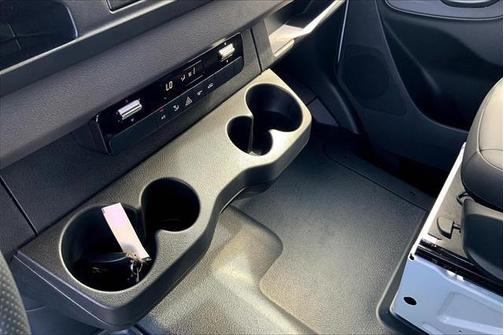 2025 Mercedes-Benz Sprinter 3500 Standard Roof