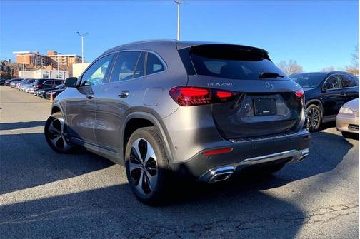 2025 Mercedes-Benz GLA 250 4MATIC