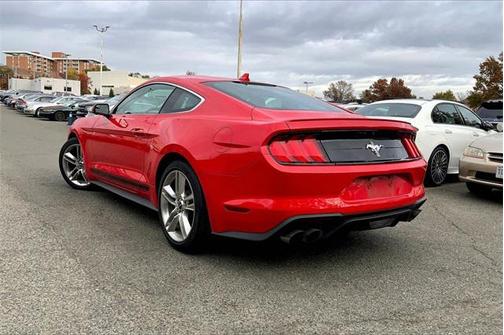 2020 Ford Mustang EcoBoost Premium