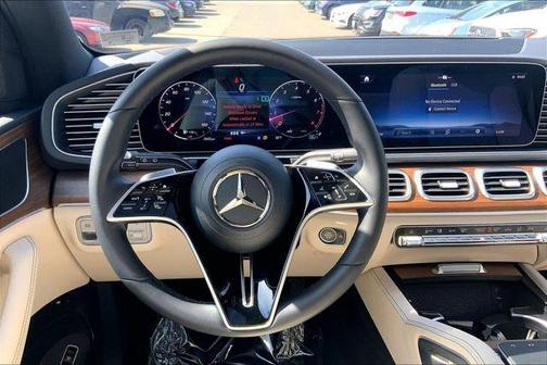 White 2026 Mercedes-Benz GLE 350 4MATIC