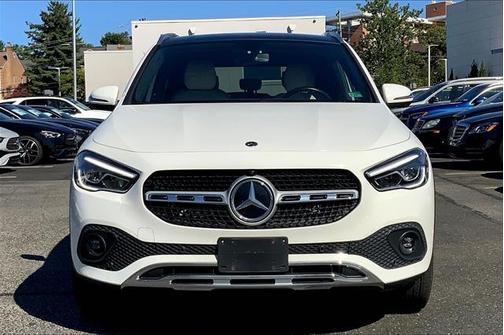 2021 Mercedes-Benz GLA 250 Base 4MATIC