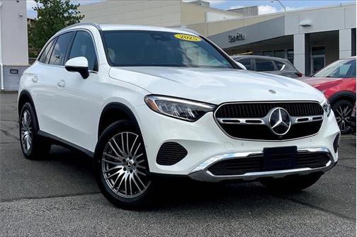 2025 Mercedes-Benz GLC 300 4MATIC