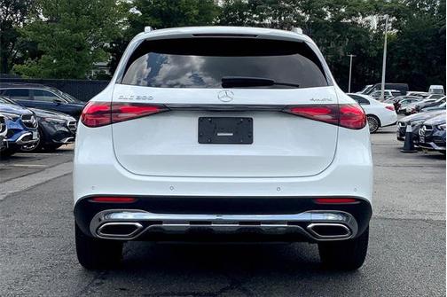 2025 Mercedes-Benz GLC 300 4MATIC