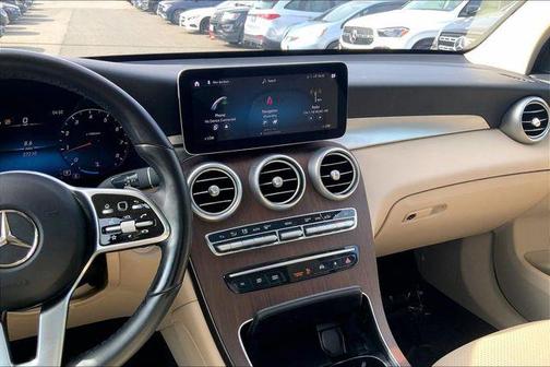 Polar White 2022 Mercedes-Benz GLC 300 4MATIC