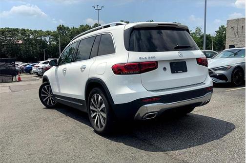 2022 Mercedes-Benz GLB 250 4MATIC