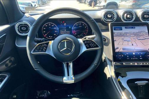 Starling Blue Metallic 2026 Mercedes-Benz GLC 300 4MATIC