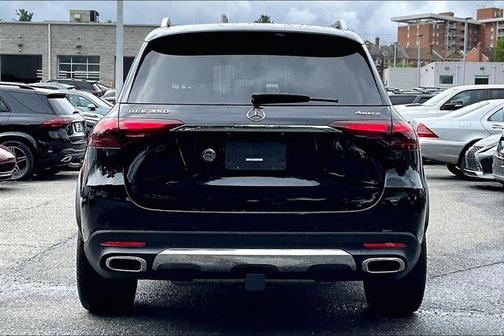 Black 2026 Mercedes-Benz GLE 350 4MATIC