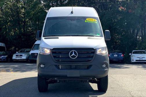 2024 Mercedes-Benz Sprinter 2500 4MATIC