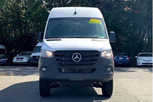 2024 Mercedes-Benz Sprinter 2500 4MATIC