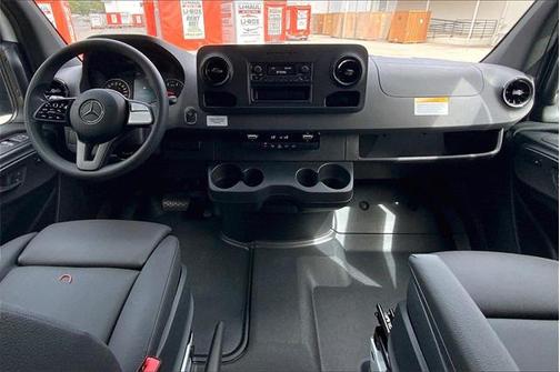 2024 Mercedes-Benz Sprinter 2500 4MATIC