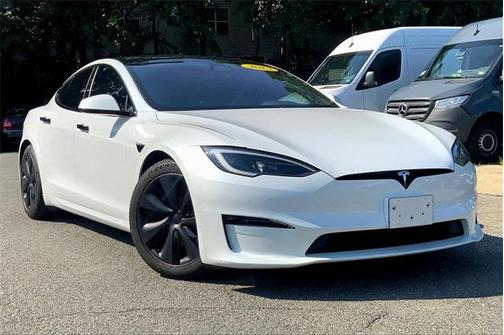 2023 Tesla Model S Plaid